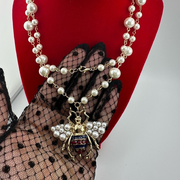 Anthropologie Pearl Bee Elegant Long Gold Necklace - Picture 9 of 12